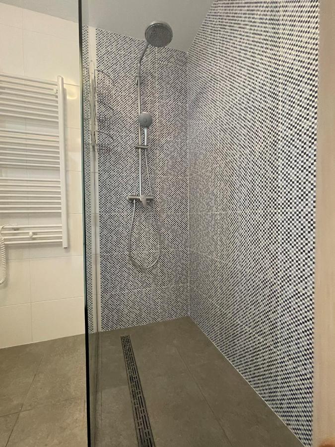 חוואר St. Nicholas Rooms מראה חיצוני תמונה