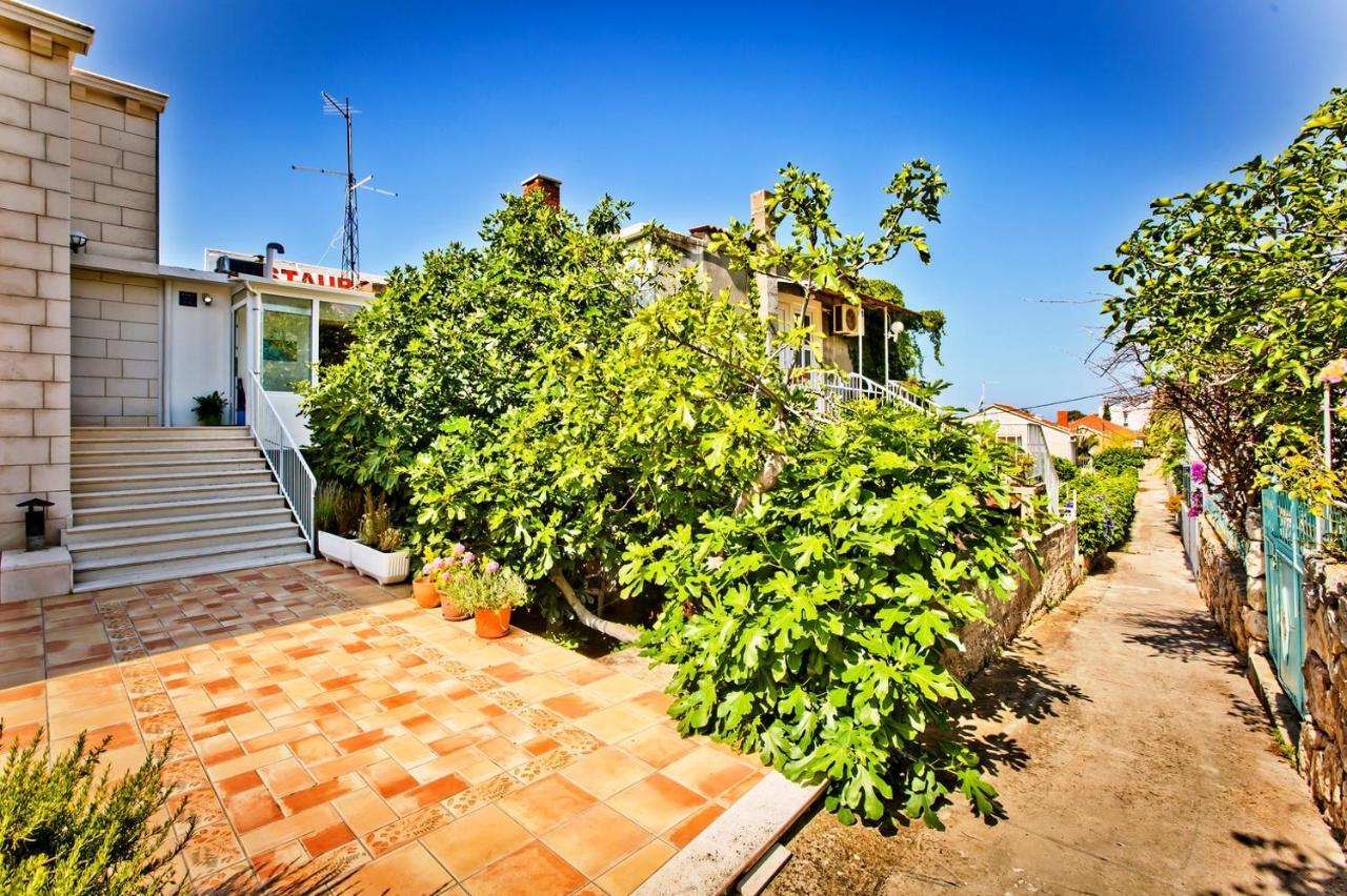 חוואר St. Nicholas Rooms מראה חיצוני תמונה